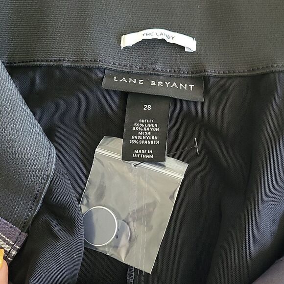 Striped Navy Wide-Leg Pants - Picture 4 of 4